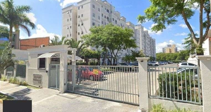 Cobertura semi mobiliada com 3 quartos e 1 vaga de garagem na Rua Sadi Castro.