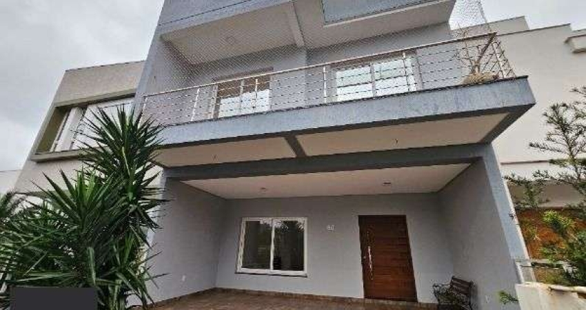 Casa Condominio em Porto Alegre, no bairro Hípica, com 4 dormitório(s), e 4 banheiros, à venda.