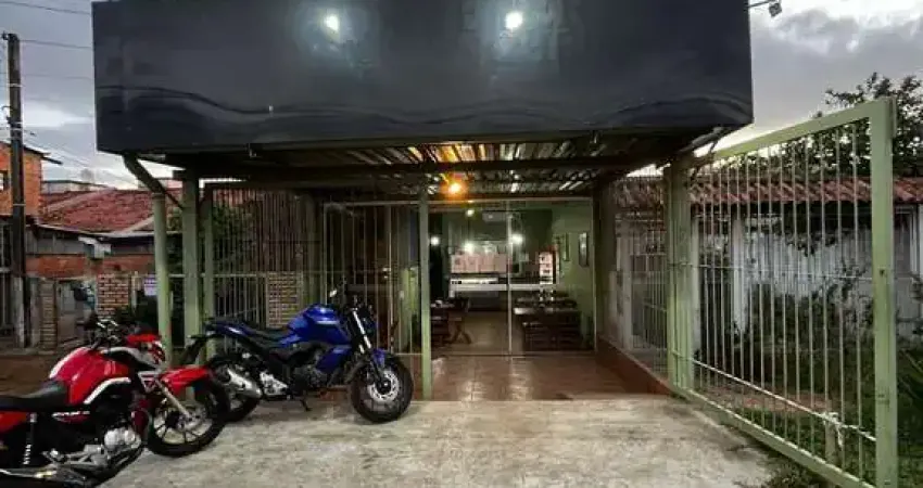 **Oportunidade Única! Casa Comercial no coração da Hípica, Porto Alegre!**