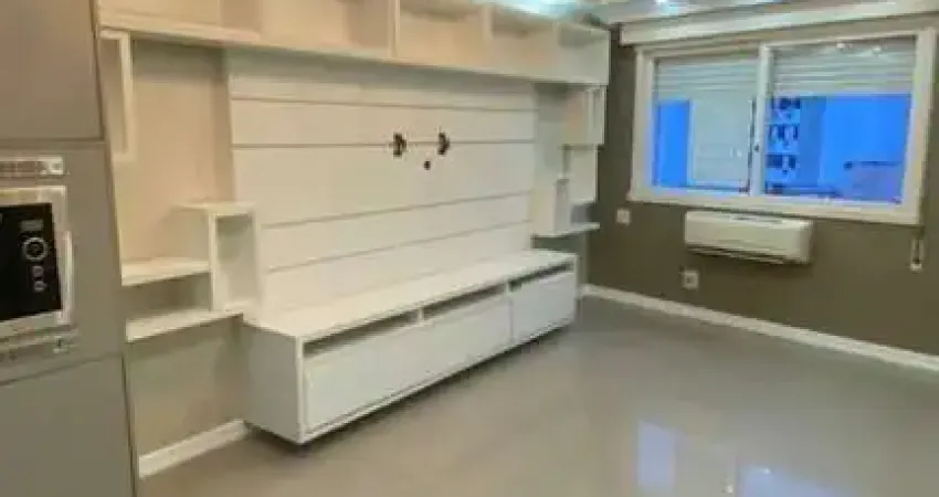 Venda de apartamento no ed. dom raffaele, localizado na rua jose do patrocinio, cidade baixa, porto alegre.