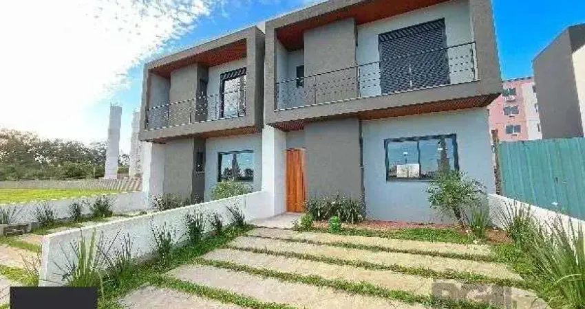 Casa em Porto Alegre, no bairro Hípica, com 3 dormitório(s), e 3 banheiros, à venda.