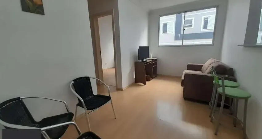 Apartamento mobiliado de 2 dormitórios, 1 suíte e 1 vaga