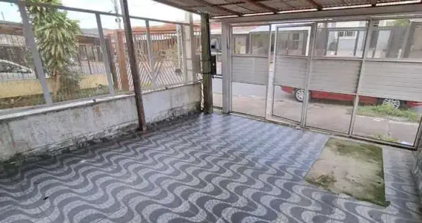 Casa com 2 quartos à venda na Rua Simeão Meira, 86, Restinga, Porto Alegre