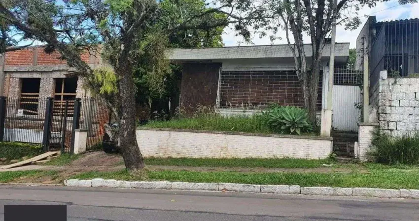 Casa com 2 quartos à venda na Rua Carlos Huber, 755, Três Figueiras, Porto Alegre