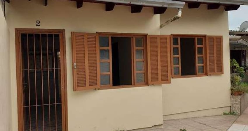 Casa com 2 quartos à venda na Rua Camaquã, 768, Camaquã, Porto Alegre