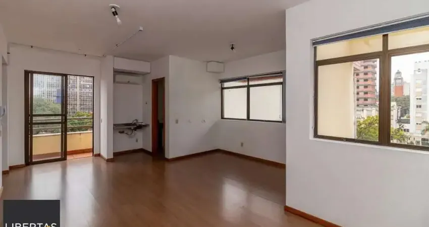 Sala a com 40m² privativos vaga e elevador, na Rua Barão do Gravataí, Menino Deus - Porto Alegre.