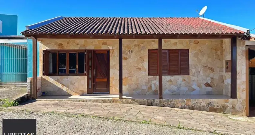 Casa com 2 quartos à venda na Rua Oswaldo Goidanich, 62, Vila Nova, Porto Alegre