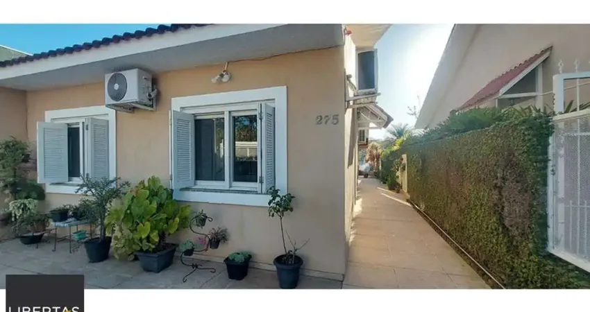 Casa em condomínio fechado com 2 quartos à venda na Rua Chácara das Nascentes, 275, Lomba do Pinheiro, Porto Alegre