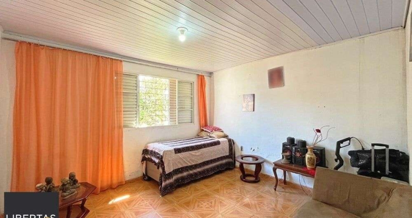 Casa com 3 quartos à venda na Rua Coronel Tisiano F. de Leoni, 240, Partenon, Porto Alegre