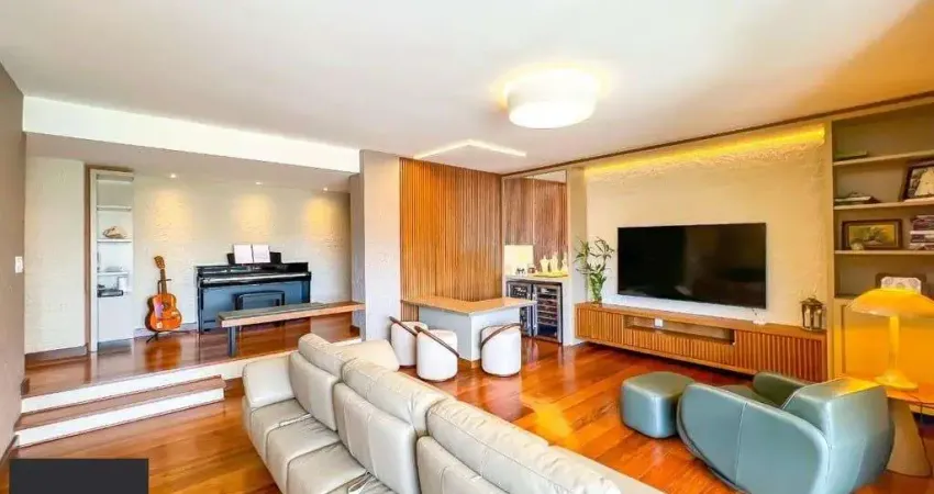 Apartamento com 3 quartos à venda na Rua Carlos Trein Filho, 441, Auxiliadora, Porto Alegre