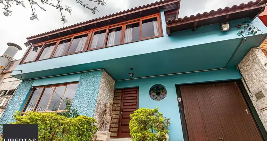 Casa com 5 quartos à venda na Avenida Engenheiro José Maria de Carvalho, 94, Vila Ipiranga, Porto Alegre