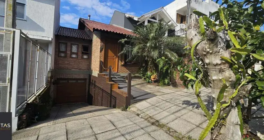 Casa com 2 quartos à venda na Avenida Altos do Santa Rita, 390, Aberta dos Morros, Porto Alegre
