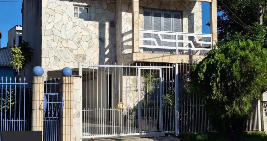 Casa com 3 quartos à venda na Rua Integração, 52, Jardim Algarve, Alvorada
