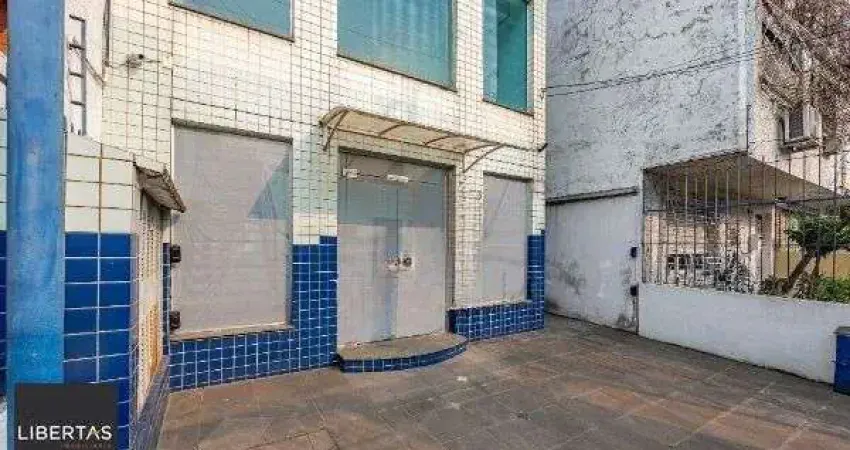 Prédio comercial com loja no bairro Rio Branco com 237m²