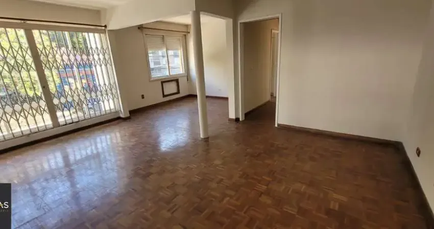 Excelente apartamento 3 dorm transformado em 2 com dependencia completa