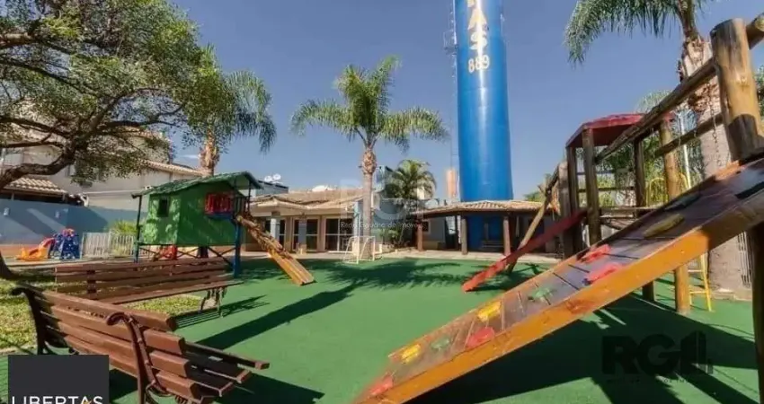 Casa em condomínio fechado com 2 quartos à venda na Avenida José Aloísio Filho, 889, Humaitá, Porto Alegre