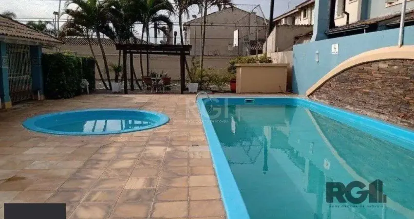 Casa em condomínio fechado com 2 quartos à venda na Avenida José Aloísio Filho, 889, Humaitá, Porto Alegre