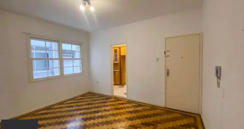 Apartamento 2 dormitórios na duque de caxias, centro histórico