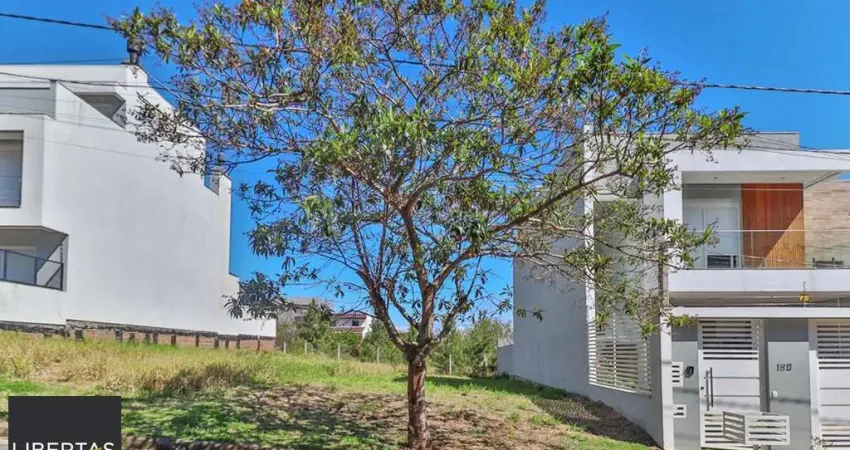 Terreno à venda na Dr. Sérgio Figueiredo, 170, Guarujá, Porto Alegre