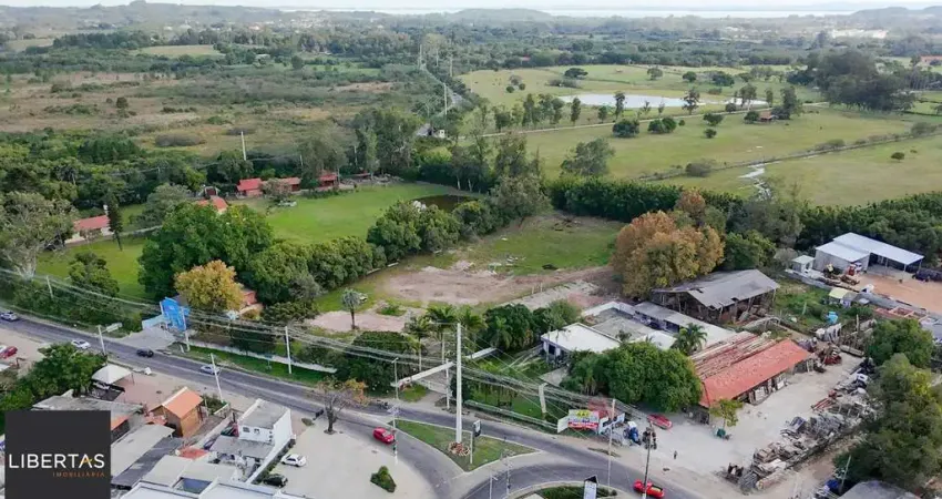 Terreno à venda na Avenida Edgar Pires de Castro, 4215, Chapéu do Sol, Porto Alegre