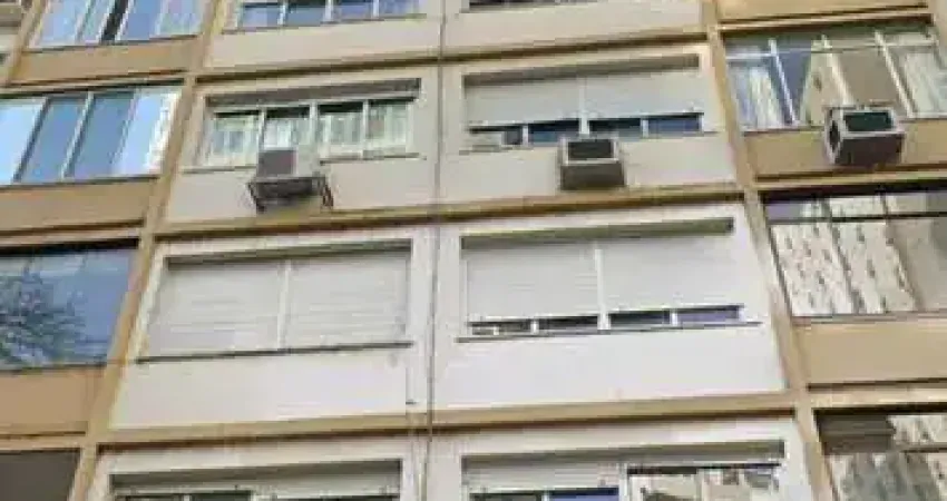 Apartamento com 3 quartos à venda na Rua Duque de Caxias, 910, Centro Histórico, Porto Alegre