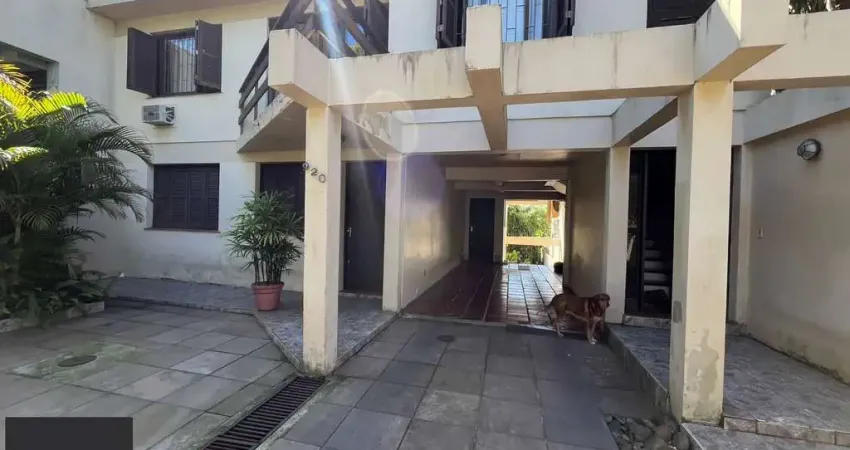 Casa com 6 quartos à venda na Rua Doutor Barcelos, 920, Tristeza, Porto Alegre