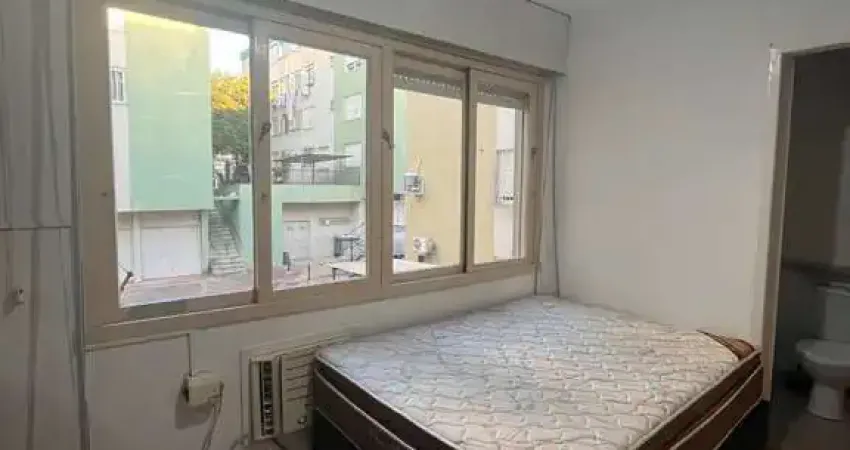 Apartamento com 1 quarto à venda na Rua Major-Polícia Militar Antônio Pompílio da Fonseca, 130, Jardim Europa, Porto Alegre