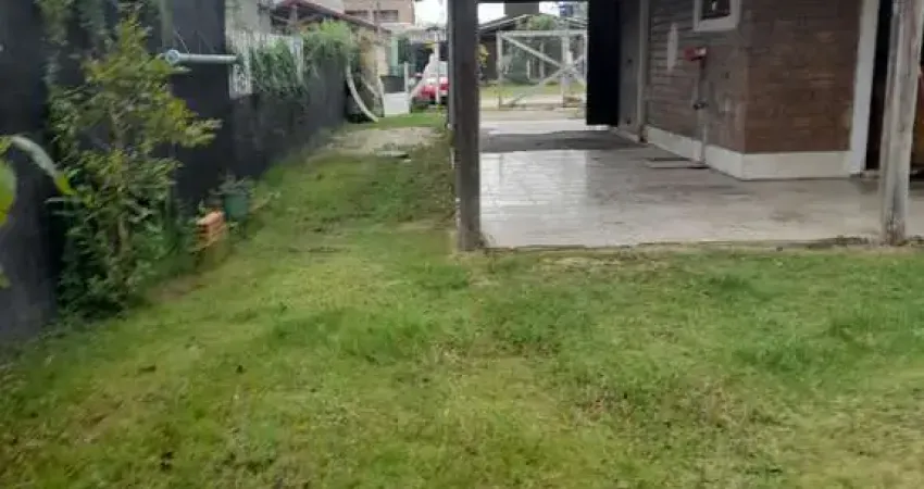 Casa com 2 quartos à venda na Rua Recanto dos Pássaros, 95, Ponta Grossa, Porto Alegre