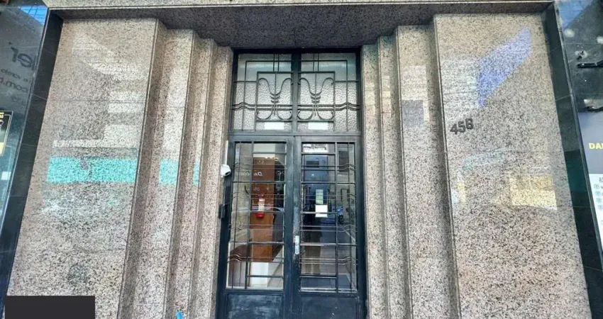 Apartamento com 4 quartos à venda na Avenida Alberto Bins, 456, Centro Histórico, Porto Alegre