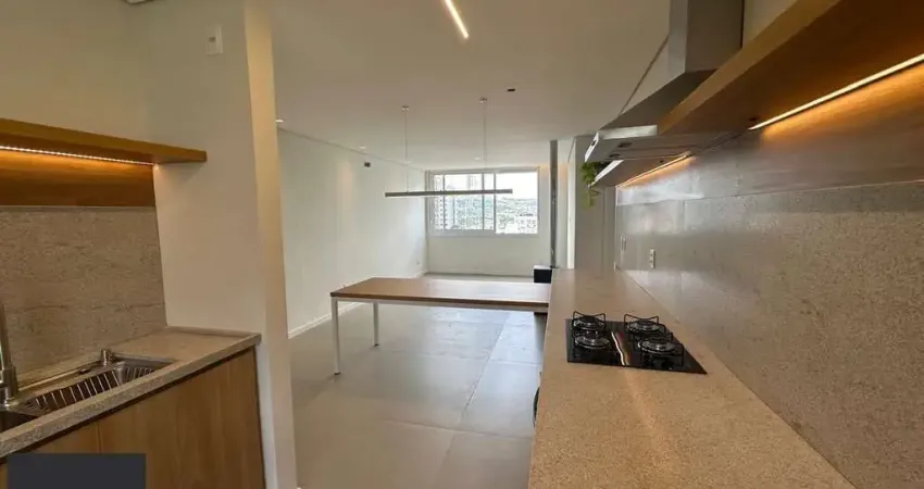 Vende-se apartamento com 3 quartos (2 suítes), 104,6m² e 1 vaga – petrópolis
