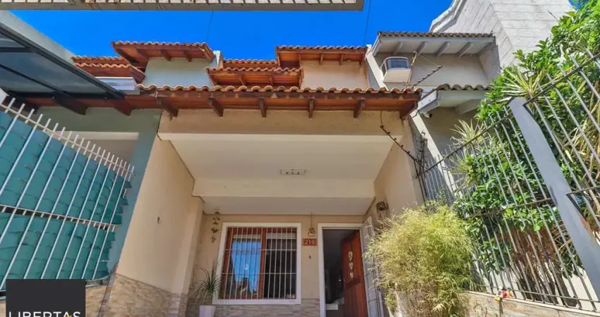 Casa com 2 quartos à venda na Rua Giobatta Giuseppe Petracco, 219, Vila Nova, Porto Alegre