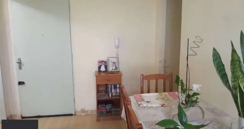 Apartamento dois dormitórios, vaga rotativa bairro cavalhada