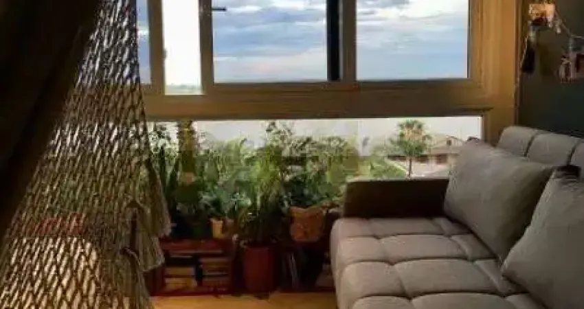 Loft com 1 quarto e 43m² à venda em centro histórico, porto alegre.