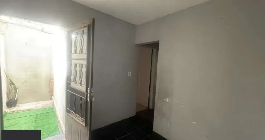 Apartamento garden 48m² bairro maria regina térreo com pequeno pátio alvorada