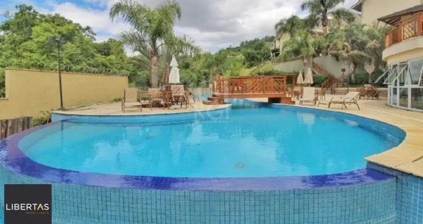 Casa em condomínio com 03 quartos, 01 suíte e 02 vagas cobertas - teresópolis