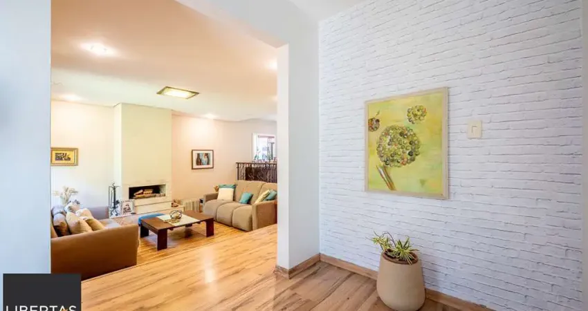 Casa com 3 quartos à venda na Rua Fonseca Guimarães, 84, Medianeira, Porto Alegre