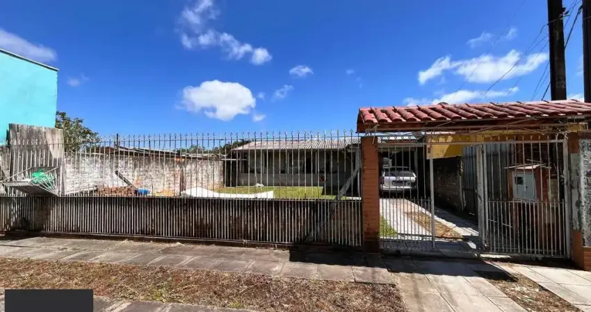 Casa com 3 quartos à venda na Rua Irmão Nicolás Rubio, 207, Ponta Grossa, Porto Alegre