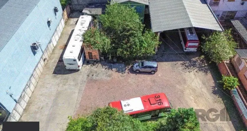 Vendo com exclusividade,  50m da puc, terreno com 960 m2,   30,00m x 32,00m