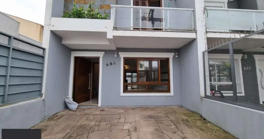 Casa 3 dormitórios / pátio com churrasqueira / jardins do prado