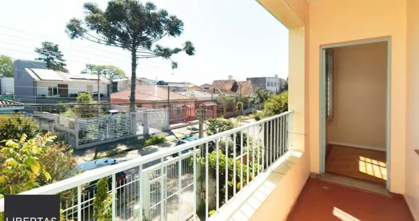 Casa com 3 quartos à venda na Travessa Afonso Mabilde, 83, Santa Maria Goretti, Porto Alegre