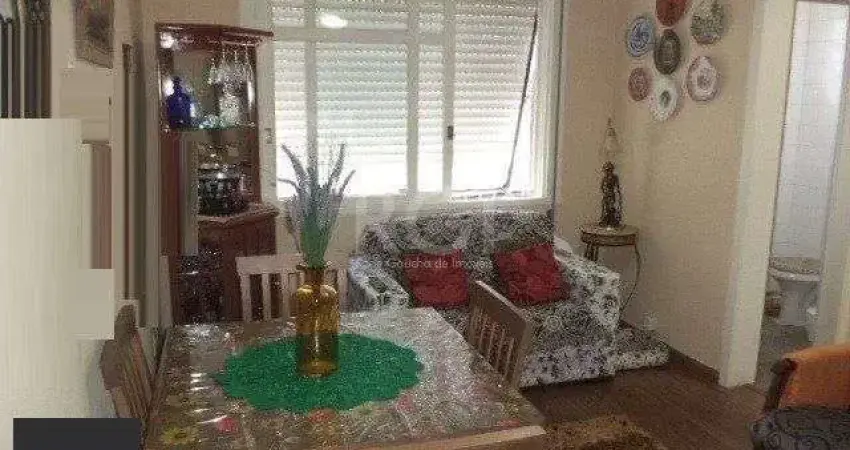 Vende-se apartamento com 2 quartos, 73m² – centro histórico