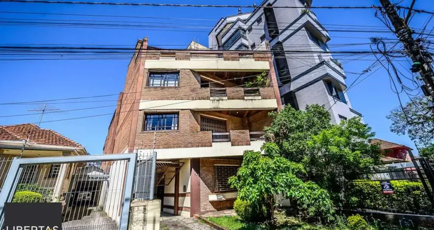 Barracão / Galpão / Depósito à venda na Rua Zamenhoff, 247, São João, Porto Alegre