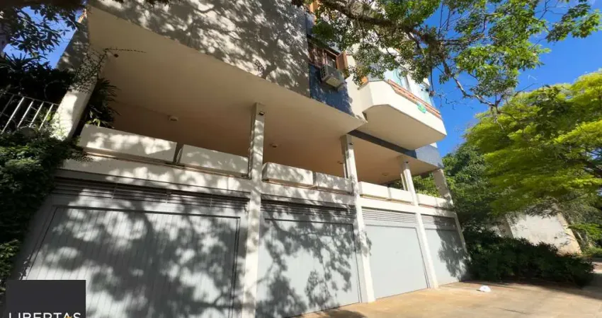 Apartamento com 3 quartos à venda na Travessa Breno Paulo Petzhold, 20, Petrópolis, Porto Alegre