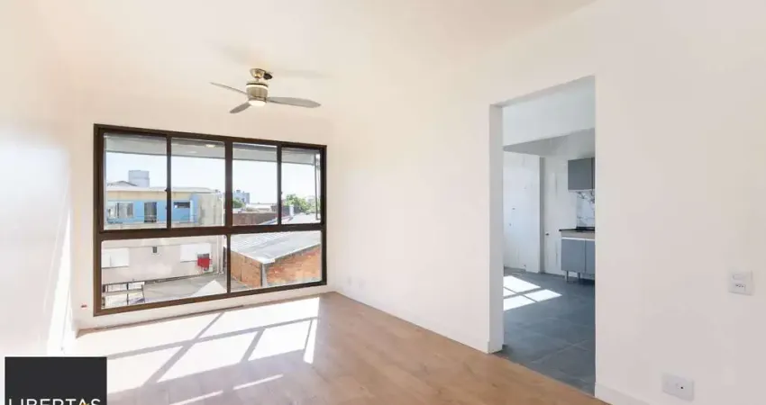 Apartamento com 3 quartos à venda na Rua Padre Hildebrando, 585, Santa Maria Goretti, Porto Alegre