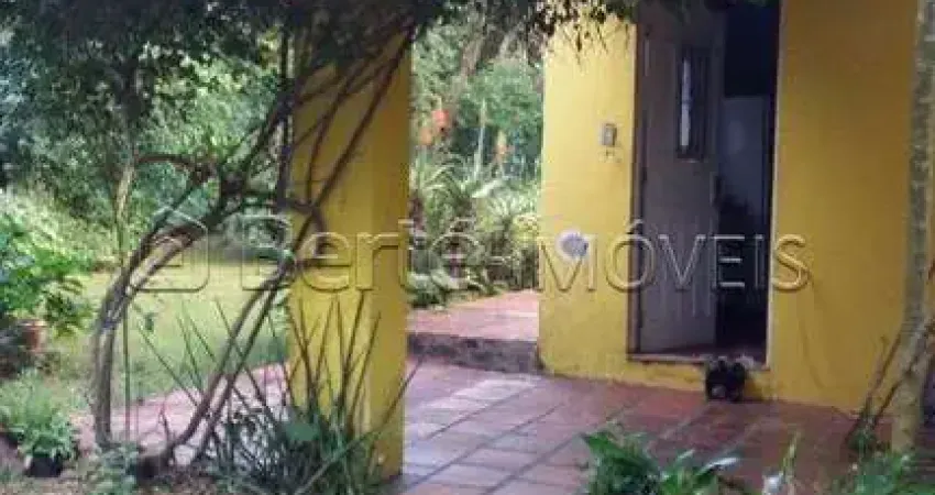 Terreno com casa a venda na restrada das furnas - porto alegre /rs