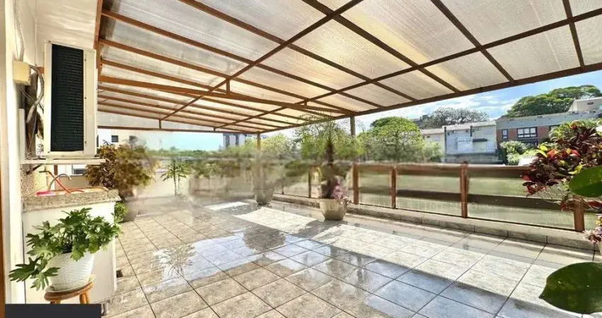 Cobertura duplex com 3 dormitórios e terraço no cristo redentor