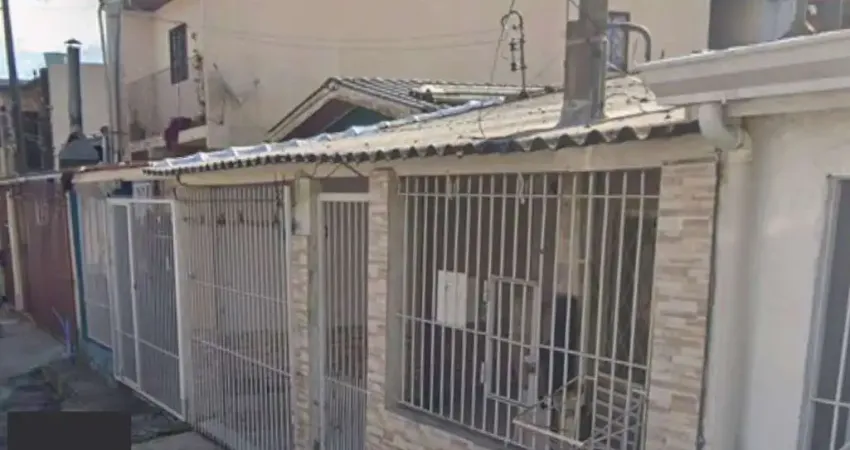 Casa com 2 quartos 1 vaga na rua união, zona norte de porto alegre