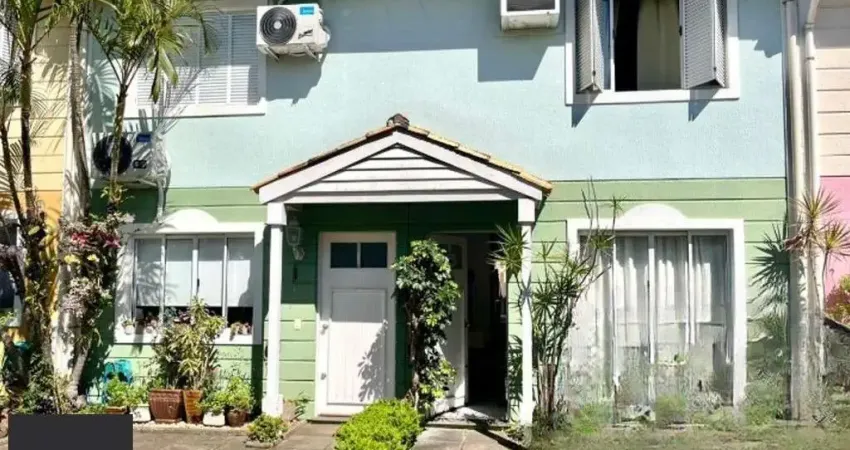 Casa em condomínio no bairro sarandi de 2 dormitórios, vaga e infra