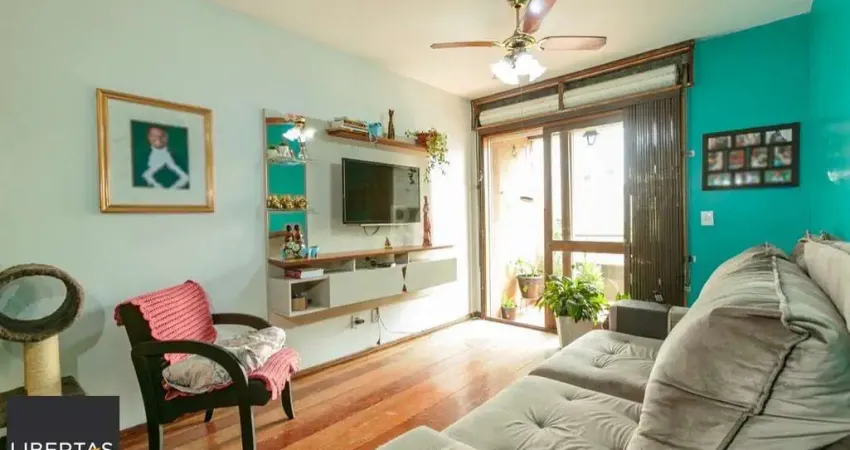 Apartamento amplo de 2 dormitórios com vaga no bairro partenon em porto alegre