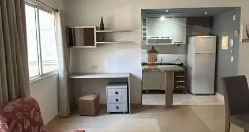 Apartamento 2 dormitórios, 1 suíte, 1 vaga, elevador na vila ipiranga.